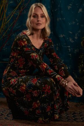 Paanidega midikleit nr 44