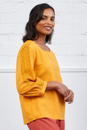 Pitsiga pluus nr 44, 46