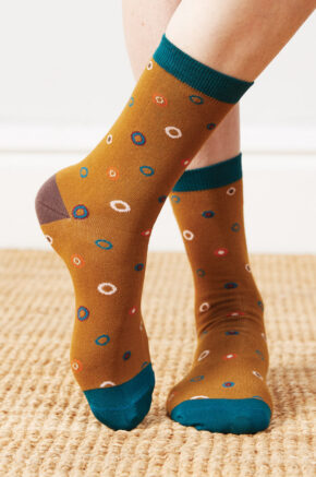 Ökopuuvillast täpilised naistesokid