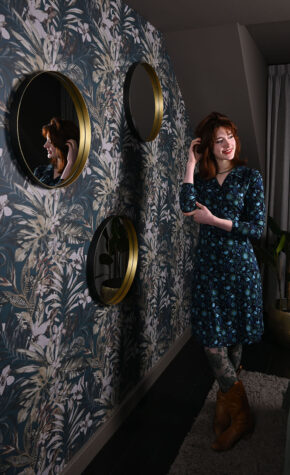 A-lõikeline trikotaažkleit – S