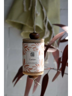 Nööriga käsitööseep „Kirsiõis“