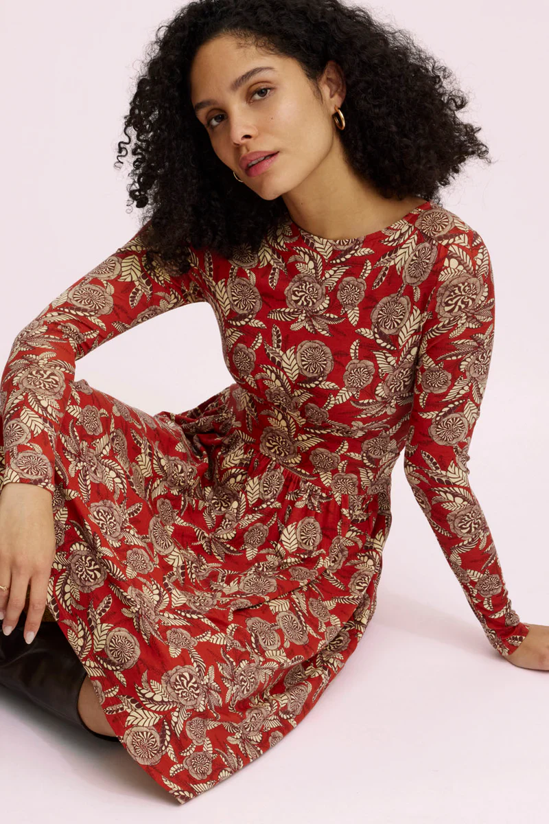 Kleit 5 Lenzing EcoVero viskoosist naiselik kleit