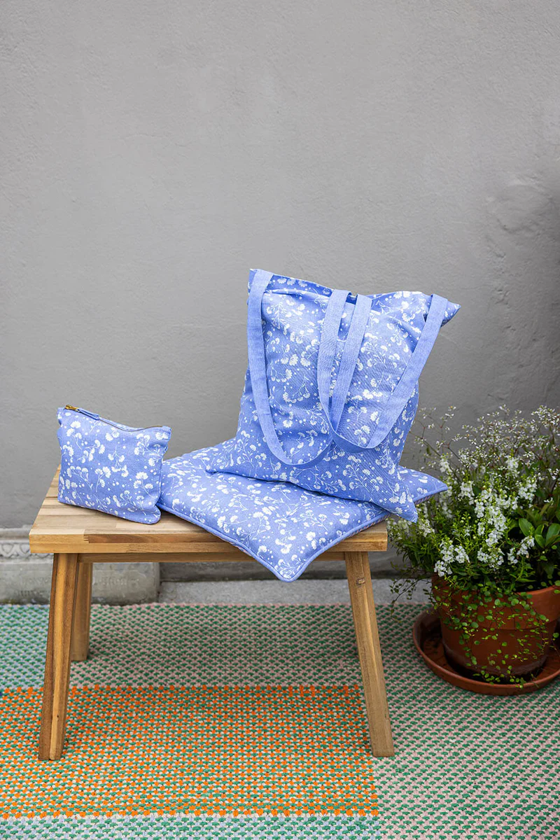 Puuvillane ostukott "Õite meri" 5 Orgaanilisest puuvillast helesinistes toonides ostukott